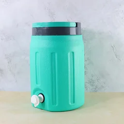 Insulated Water Jug 5.5L – Keeps Water Cool & Fresh