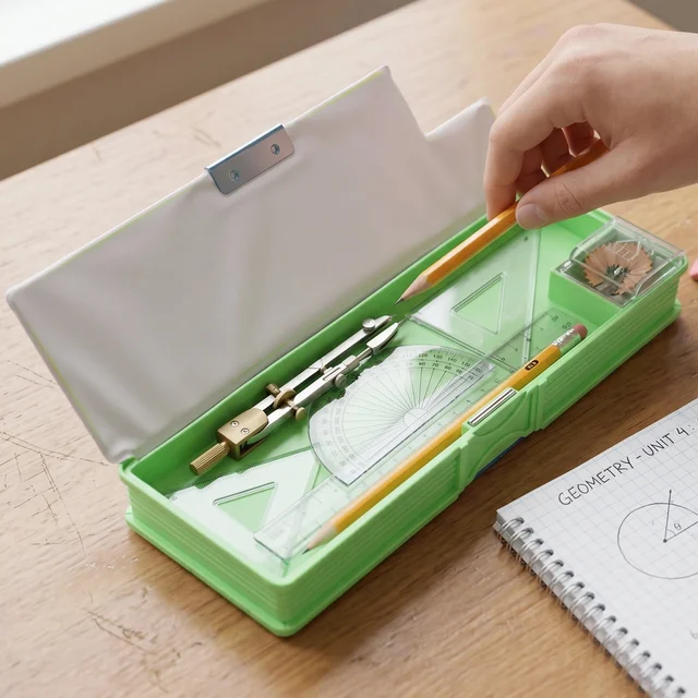 Kids Pencil Compass – Fun Animal Design with Secure Lid