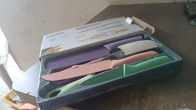 Kitchen Knife Set – Professional 6-Piece High Carbon Steel | CookAura