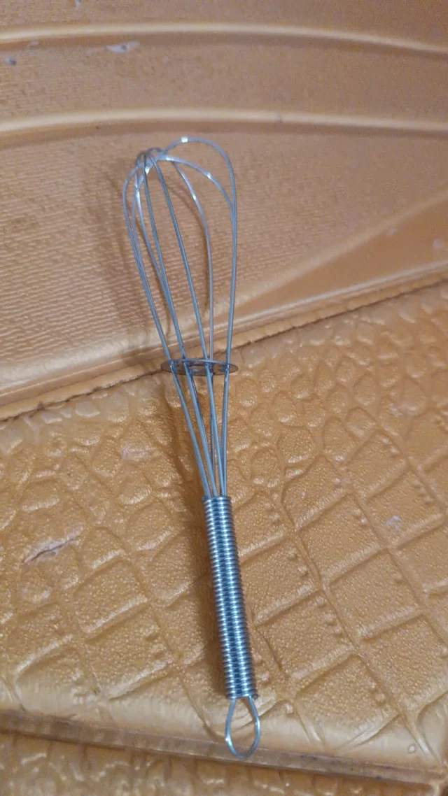 Kitchen Whisk – 16cm Stainless Steel Non-Scratch Hand Tool
