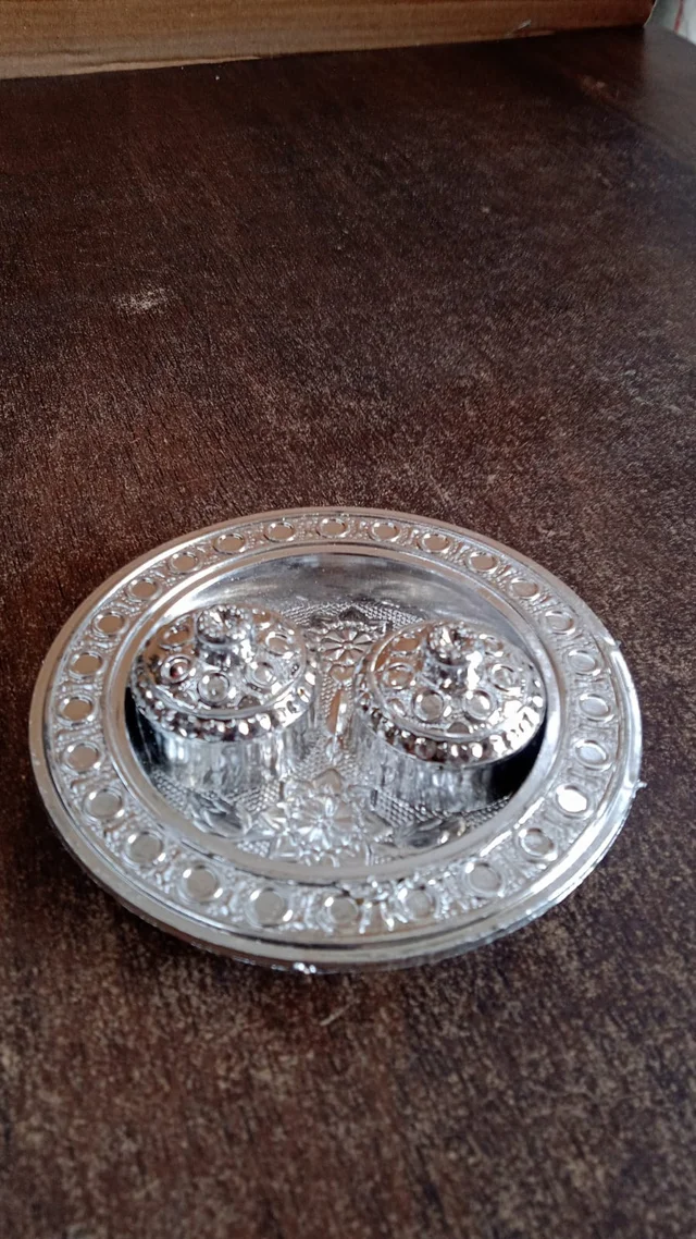 Kumkum Thali Holder – Small Round Puja Plate | Styleva