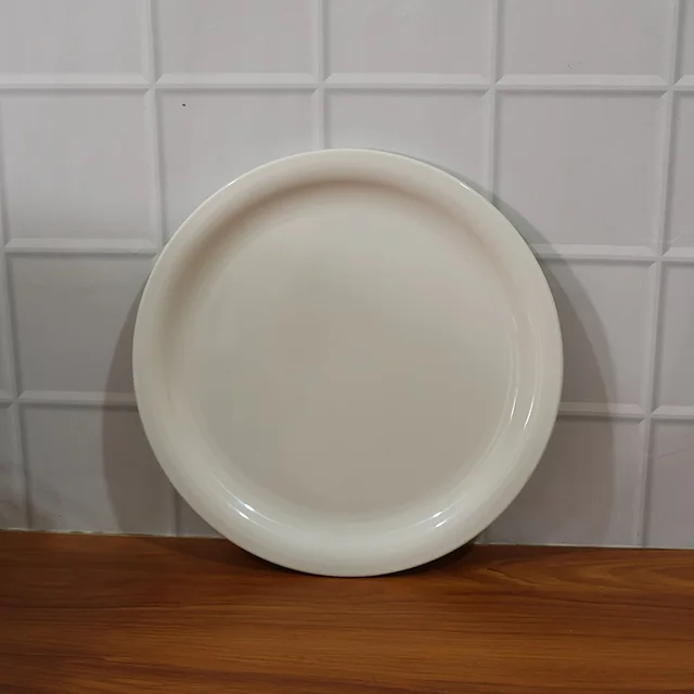 Large Round Serving Plate – Durable Multi-Purpose Tray 33cm
