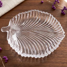Leaf Shape Glass Serving Tray 20 x 16 cm Platter for Snacks and Dessert (1 Pc)