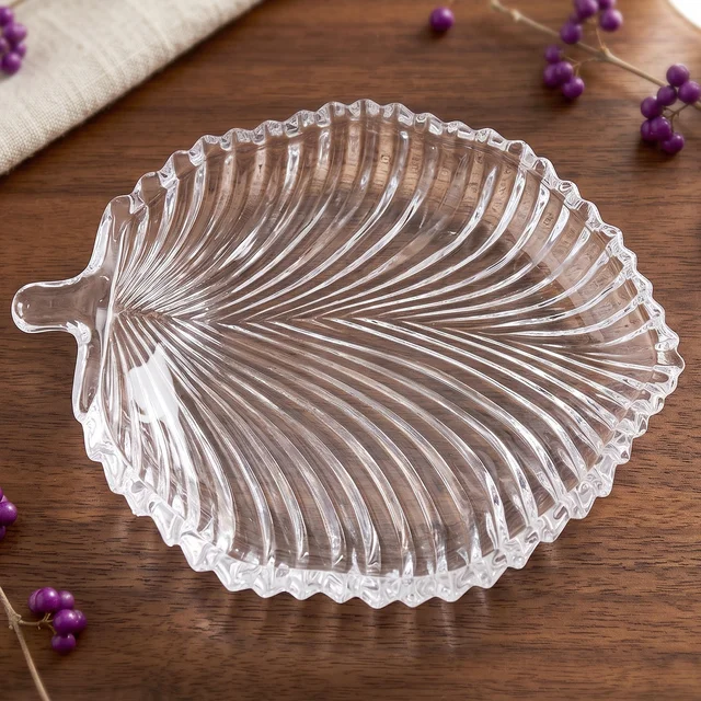 Leaf Shape Glass Serving Tray 20 x 16 cm Platter for Snacks and Dessert (1 Pc)