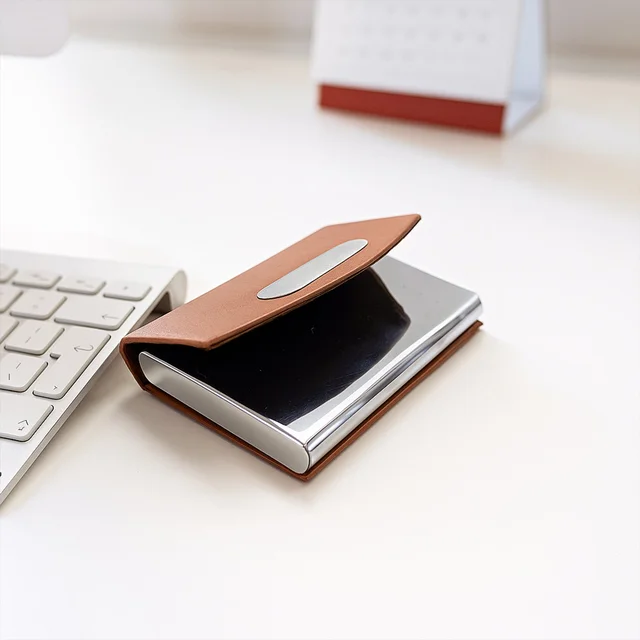 Leather Business Card Holder – Slim Magnetic Closure Case