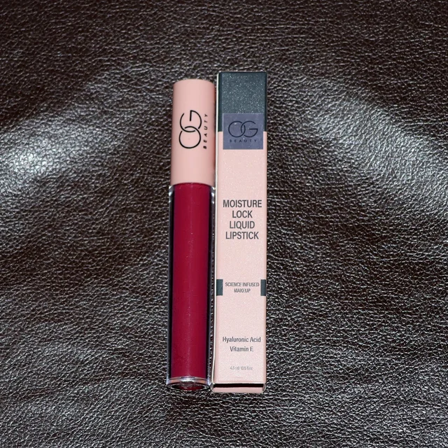 Liquid Lipstick – Berry Blossom Moisture Lock with Hyaluronic Acid