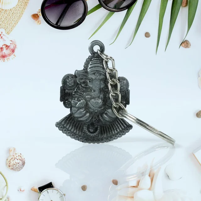 Lord Ganesha Keychain – Durable Metal Devotional Accessory