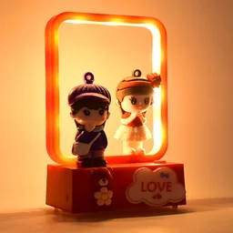 Love Couple LED Figurine Light – Romantic Decorative Lamp
