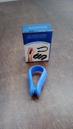 Magnetic Acupressure Clip – Pain Relief & Improved Circulation