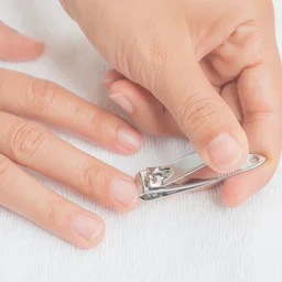 Manicure Kit – Compact 6-in-1 Nail Care Grooming Set