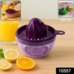 Manual Citrus Juicer 650ml – Seed Filter & Durable Plastic