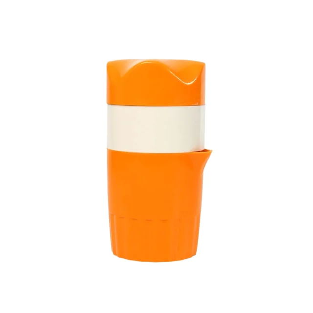 Manual Handheld Citrus Juicer – Fresh Juice Maker | Dabster