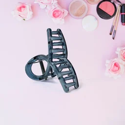 Matte Plastic Hair Clamp – Durable Firm Grip for All Hair Types