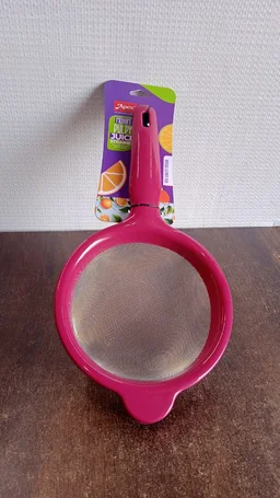 Medium Pulpy Juice Strainer – Fine Mesh Plastic Frame for Smooth Juices