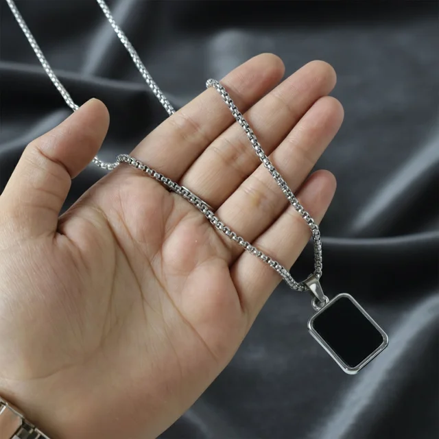 Men's Stainless-Steel Pendant Chain – Sleek Black Rectangle