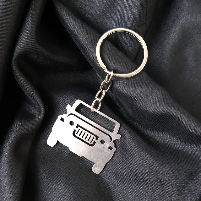 Metal Jeep Shape Keychain – Durable Stainless Steel Accessory