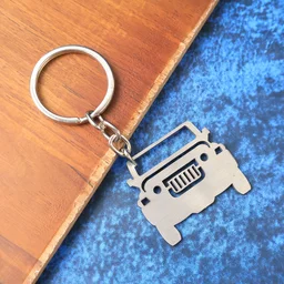 Metal Jeep Shape Keychain – Durable Stainless Steel Accessory