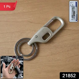 Metal Key Holder – Heavy Duty Carabiner Style Keychain for Secure Keys