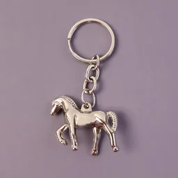 Metallic Horse Keychain – Durable Polished Chrome Accessory