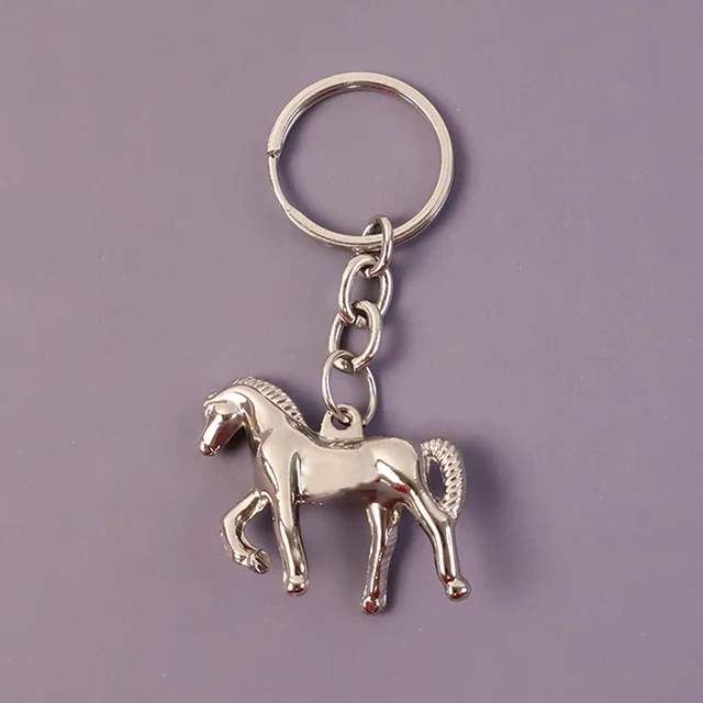Metallic Horse Keychain – Durable Polished Chrome Accessory