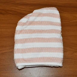 Microfiber Hair Drying Towel Wrap – Soft & Fast-Drying with Teddy Bear Button