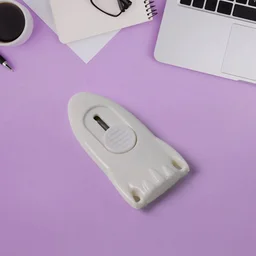 Mini Cloud Box Cutter – Compact Safe Retractable Utility Knife