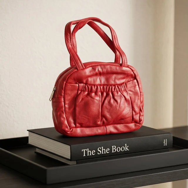 Mini Hand Purse for Girls – Cute & Compact With Zipper Closure
