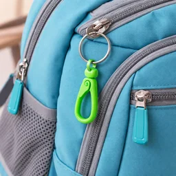 Mini Plastic Carabiner Keychain – Durable Clip for Keys & Bags