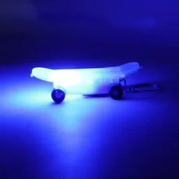 Mini Skateboard LED Keychain – Light-Up Fun Accessory for Keys and Bags