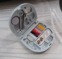 Mini Travel Sewing Kit – Compact Emergency Repairs | FERVENT