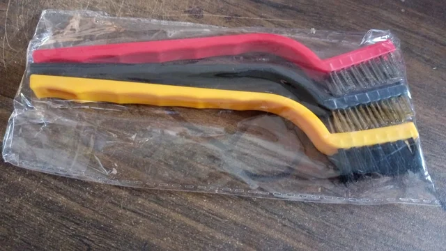 Mini Wire Brush Set – Multi-Material Cleaning | Velvet Wipe