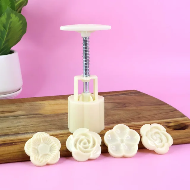 Mooncake Press Mold – 4 Floral Stamps for Perfect Baking