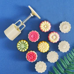 Mooncake Press Mold – 4 Floral Stamps for Perfect Baking