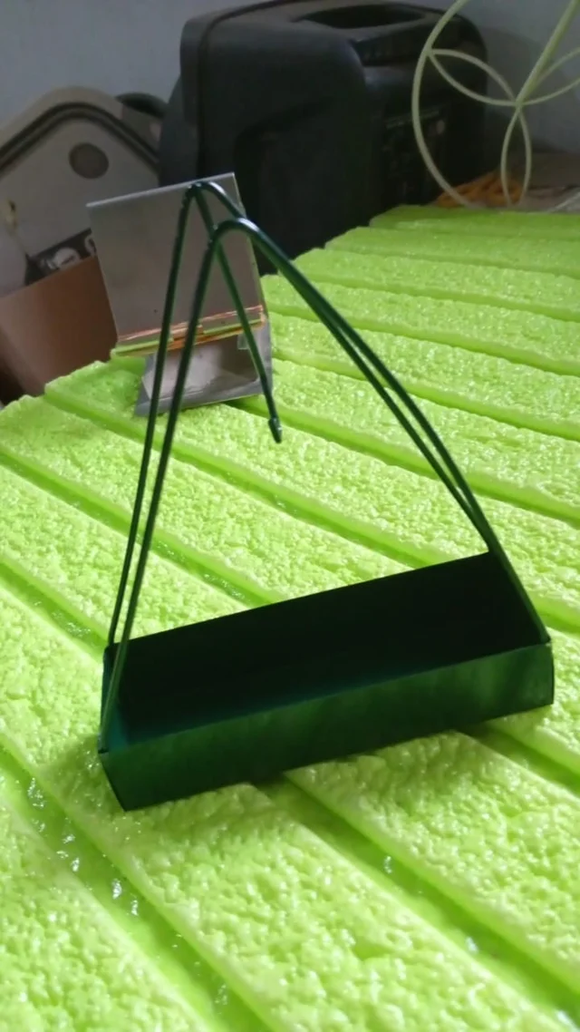Mosquito Coil Holder – Triangular Iron Design | Velvet Wellness