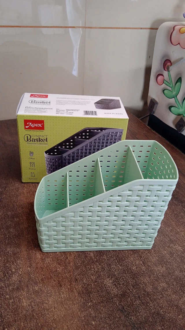 Multi-Purpose Storage Basket Organizer – Durable & Compact
