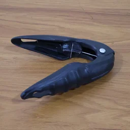Nut & Seafood Cracker Tool – Heavy Duty Strong Grip