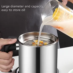 Oil Strainer Pot – Stainless Steel with Lid & Fine Mesh Filter