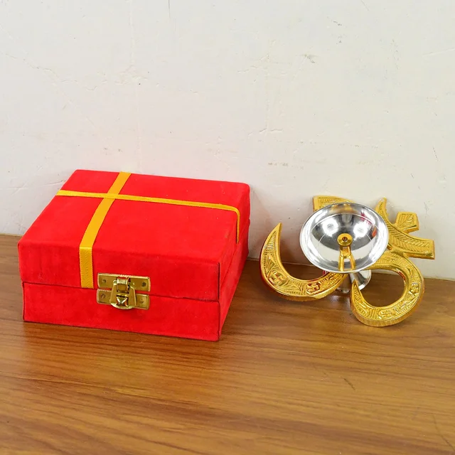Om Symbol Brass Oil Diya – Elegant Spiritual Puja Lamp