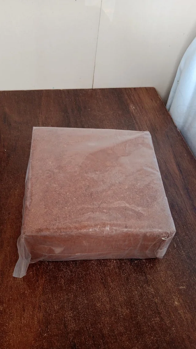 Organic Cocopeat Block – 1 KG Potting Mix for Plants | Styleva