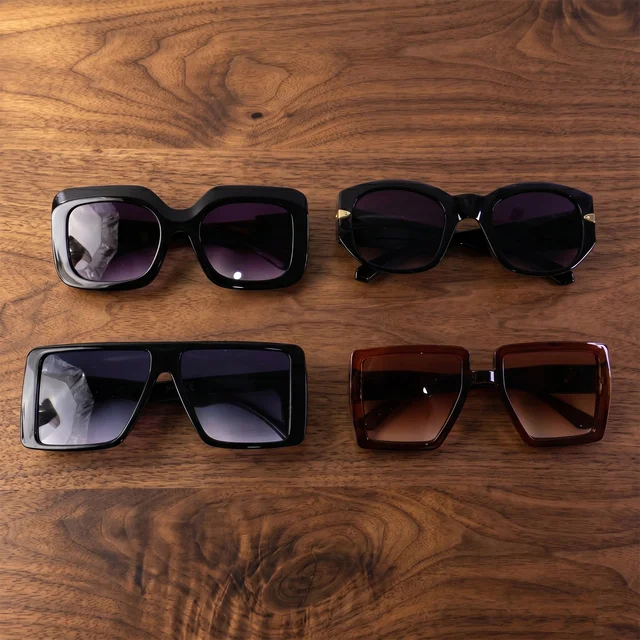 Oversized Square Sunglasses – Trendy Unisex Fashion Eyewear