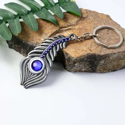 Peacock Feather Keychain – Elegant Metal with Blue Gem Accent