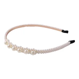 Pearl Beaded Headband – Elegant and Lightweight for Daily & Party Wear