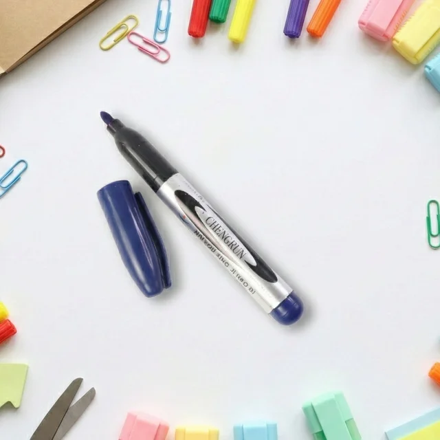 Permanent Marker Pen – Bold Blue Ink with Quick-Dry Formula