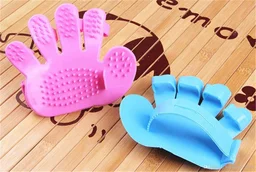 Pet Grooming Gloves – Gentle & Effective Fur Removal and Massage
