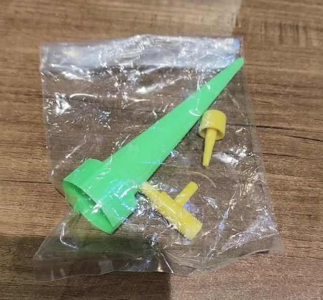 Plant Watering Spike – Adjustable Slow-Release Irrigation