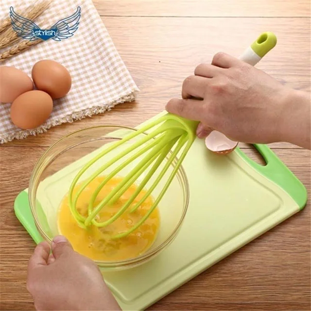 Plastic Balloon Whisk – Durable & Multi-purpose Kitchen Tool | Quickslice