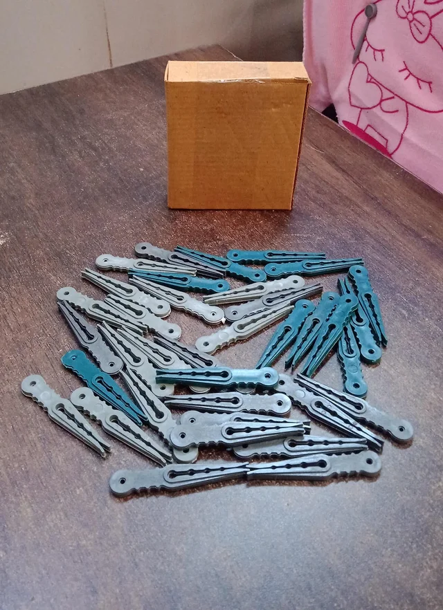 Plastic Cloth Pegs (36 Pcs) – Multipurpose & Strong | BathNova