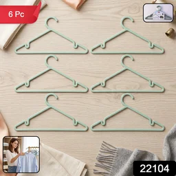 Plastic Clothes Hangers – Non-Slip Design for Safe Grip and Organization