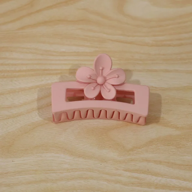 Plastic Hair Claw Clip – Strong Grip & Trendy Design for Women & Girls