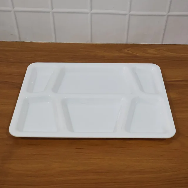 Plastic Multi-Compartment Meal Serving Tray – 6 Sections for Neat Portioning
